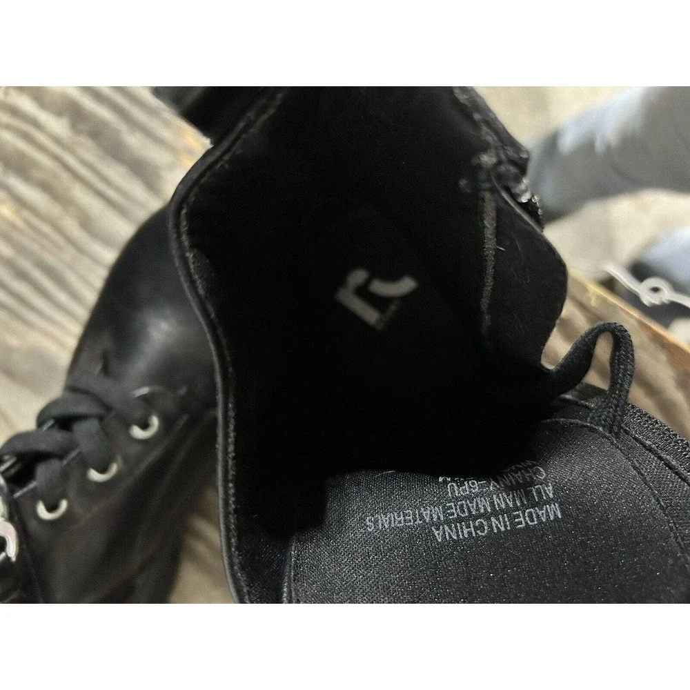 REPORT "Chainey" Black Combat Boots Rugged Lug Sole Chain Link Heel Shoes SZ 8.5 - Picture 3 of 5